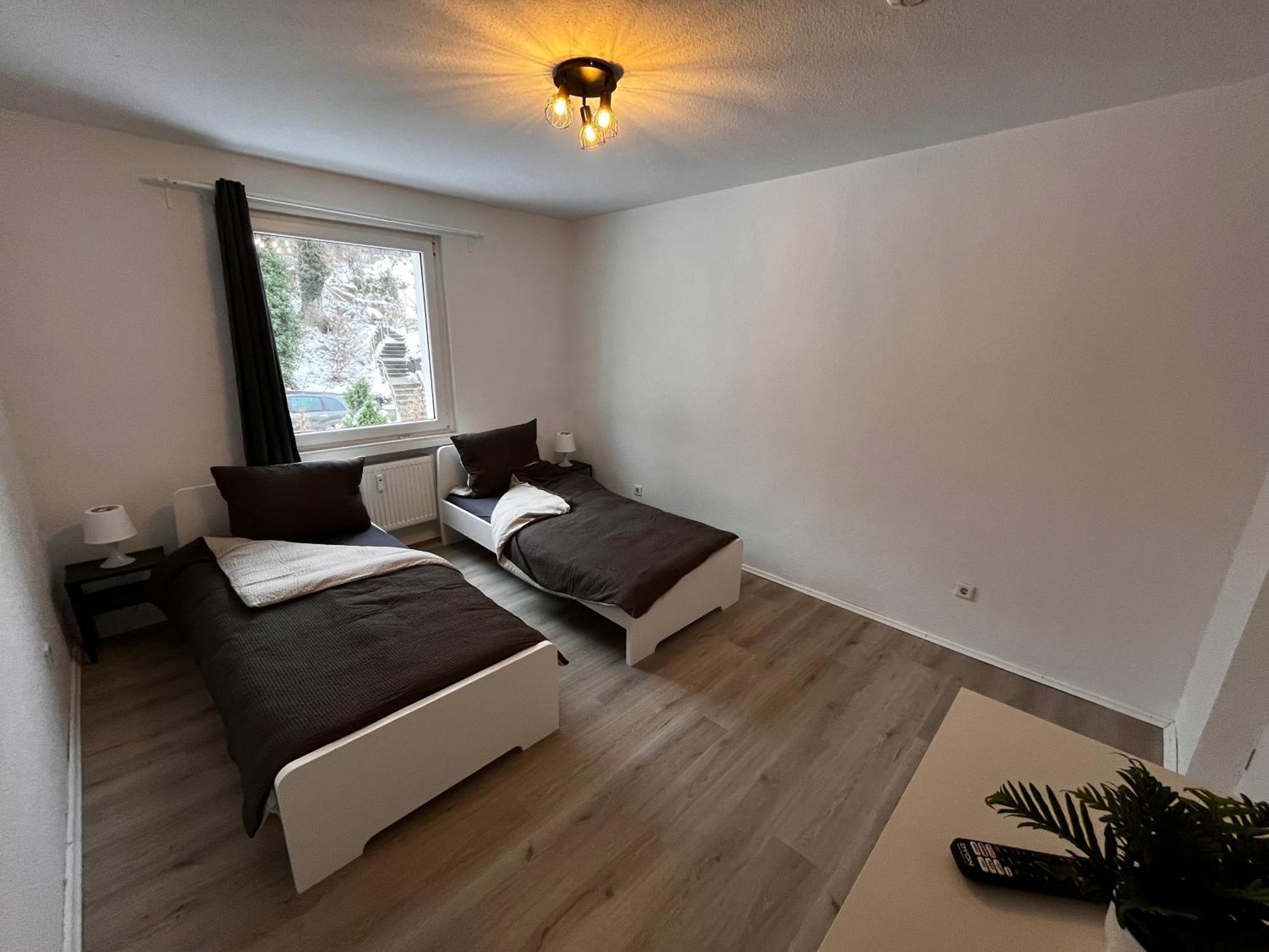 Top Ausgestattet! Monteurswohnung Fuer 6 Personen Ennepetal Exterior foto